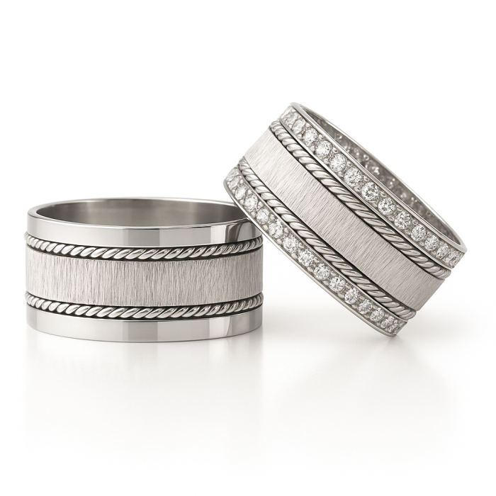 14 Ayar Beyaz Altın Çift Sıra Taşlı ve Kabartmalı Alyans Çifti